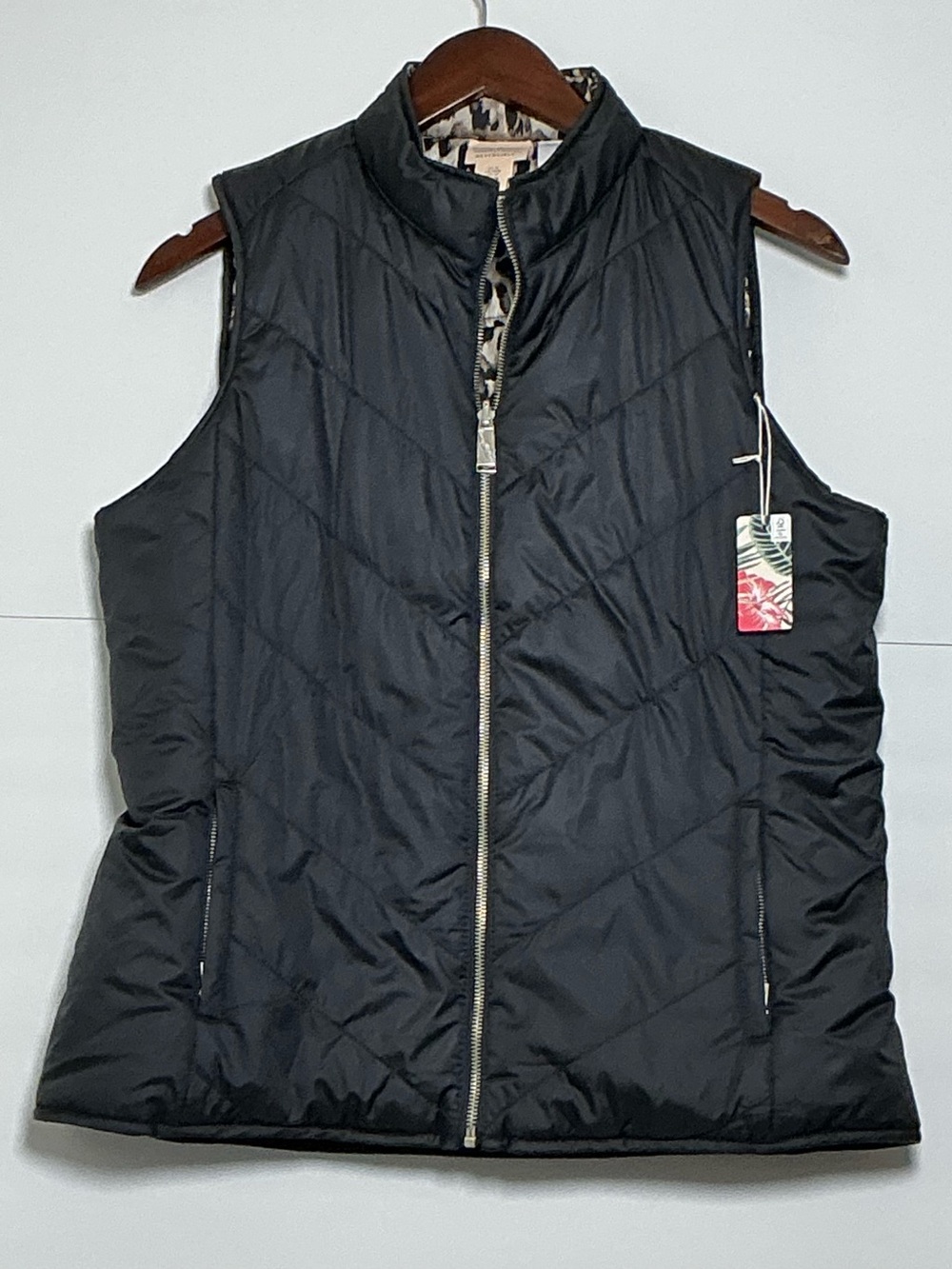 NWT Tommy Bahama Reversible Black Leopard Puffer Vest M